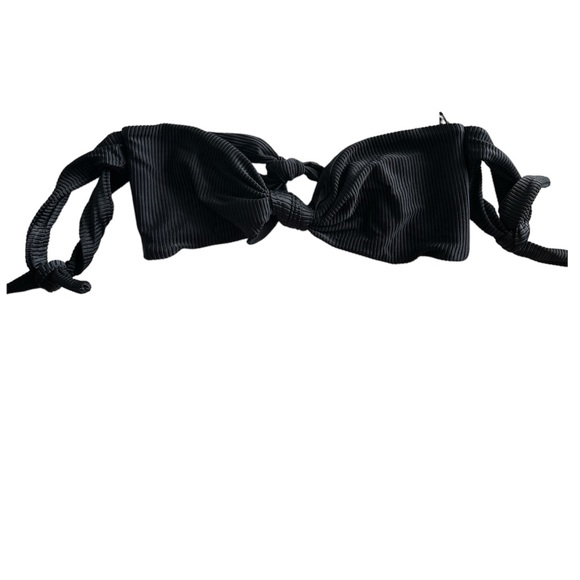 TOBI swim bikini top Black off the shoulder front knot tie size Medium NWT - Picture 4 of 12